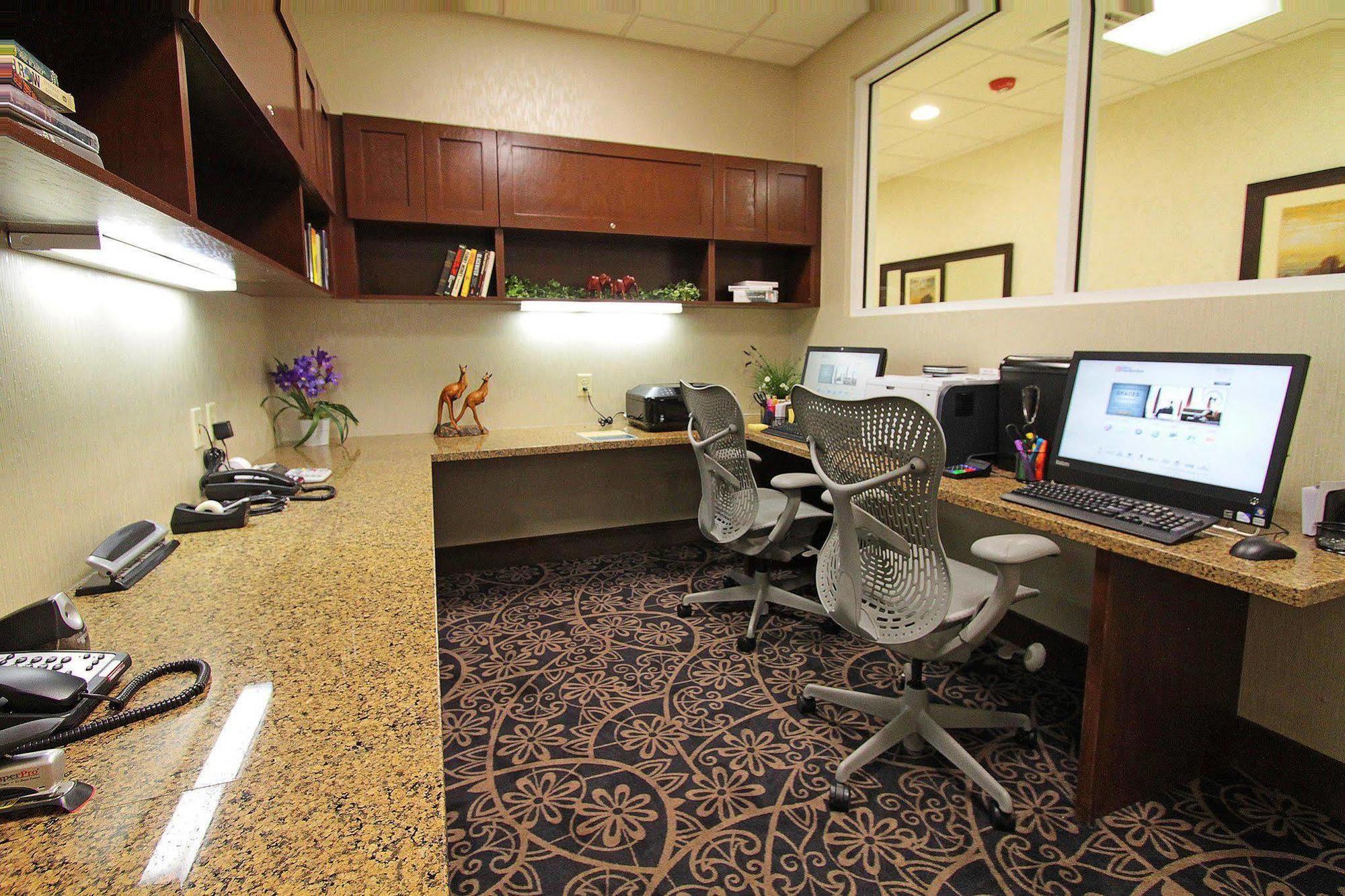 Hilton Garden Inn Midtown Tulsa Facilidades foto